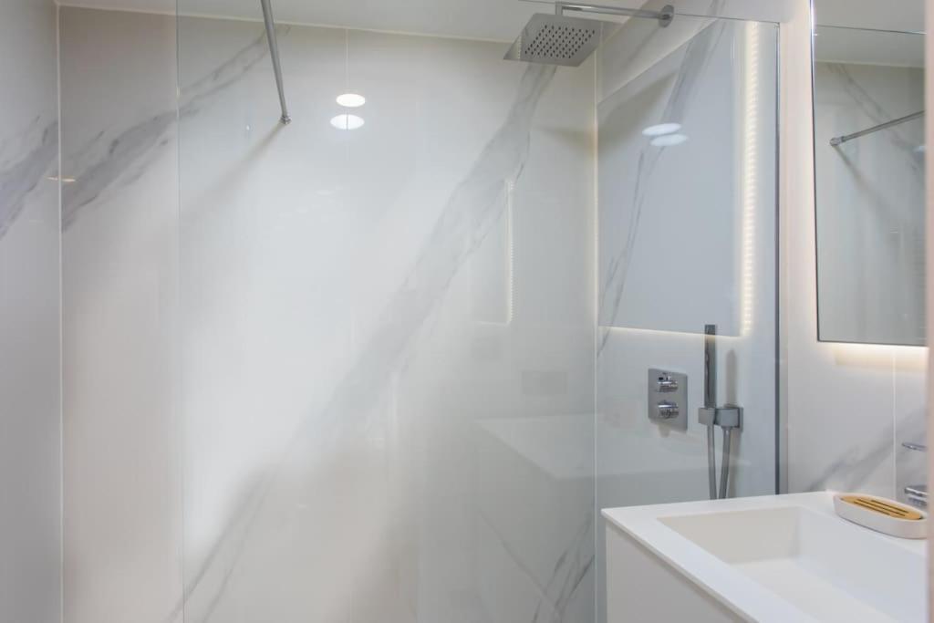 #11 Alex Suite Terrace Parking Ac 2 Bdr 5Mins To Sea Saint-Jean-Cap-Ferrat Extérieur photo