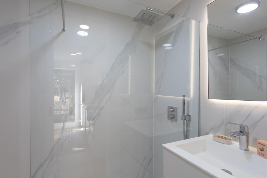 #11 Alex Suite Terrace Parking Ac 2 Bdr 5Mins To Sea Saint-Jean-Cap-Ferrat Extérieur photo